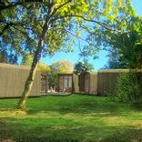 Deux premiers prototypes pour Mugi, le nouveau village modulaire, itinérant et autonome pour les saisonniers