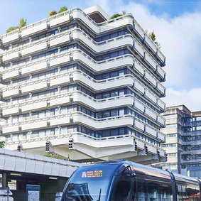 Rénovation de l'immeuble les trois tours quartier Mériadeck